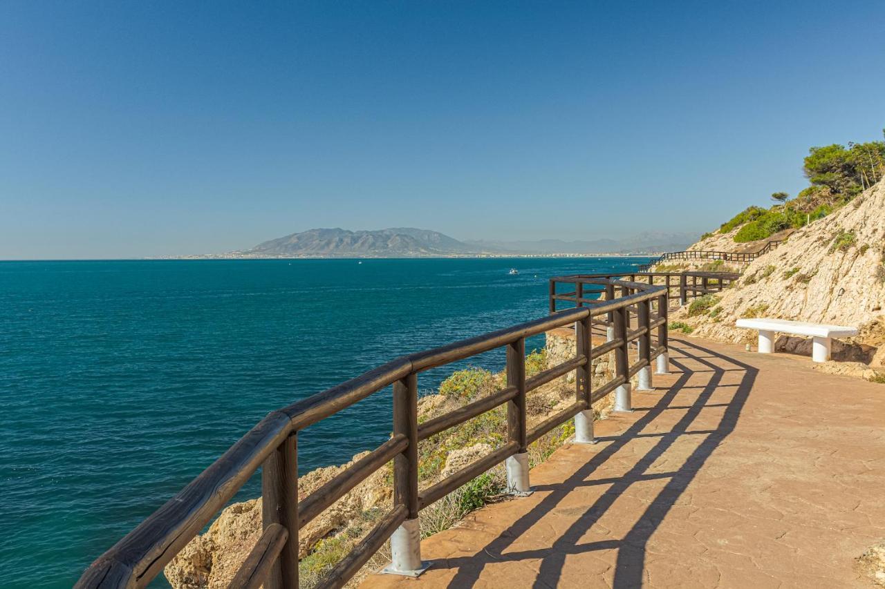 Villa Alboran Beachfront 9Pax 토레 데 베나갈본 외부 사진